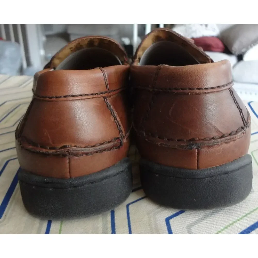 Vintage 90s Y2K DOCKERS Brown Leather Loafers Boat Men 9.5 Tassel Kiltie Casual